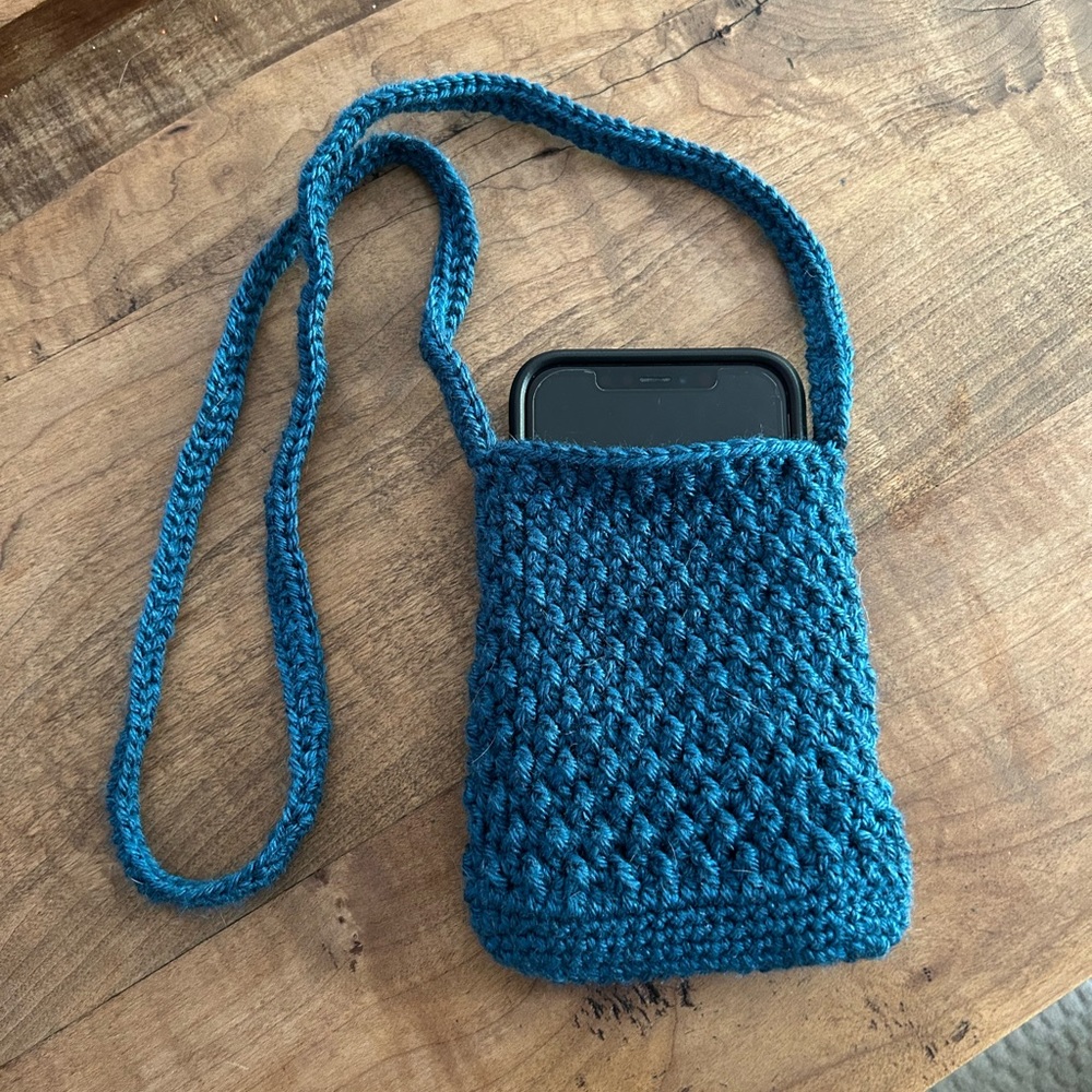 🌻2/$10🌻 Phone lanyard/small purse, handmade.